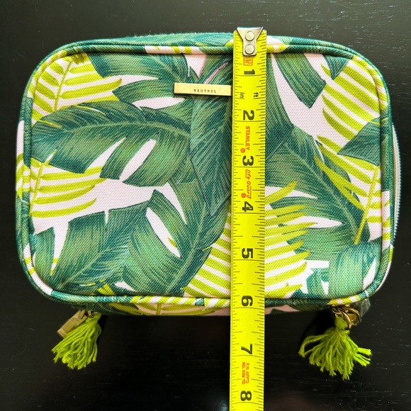 Travel Makeup or Jewelry Bag - Picture 8 of 9